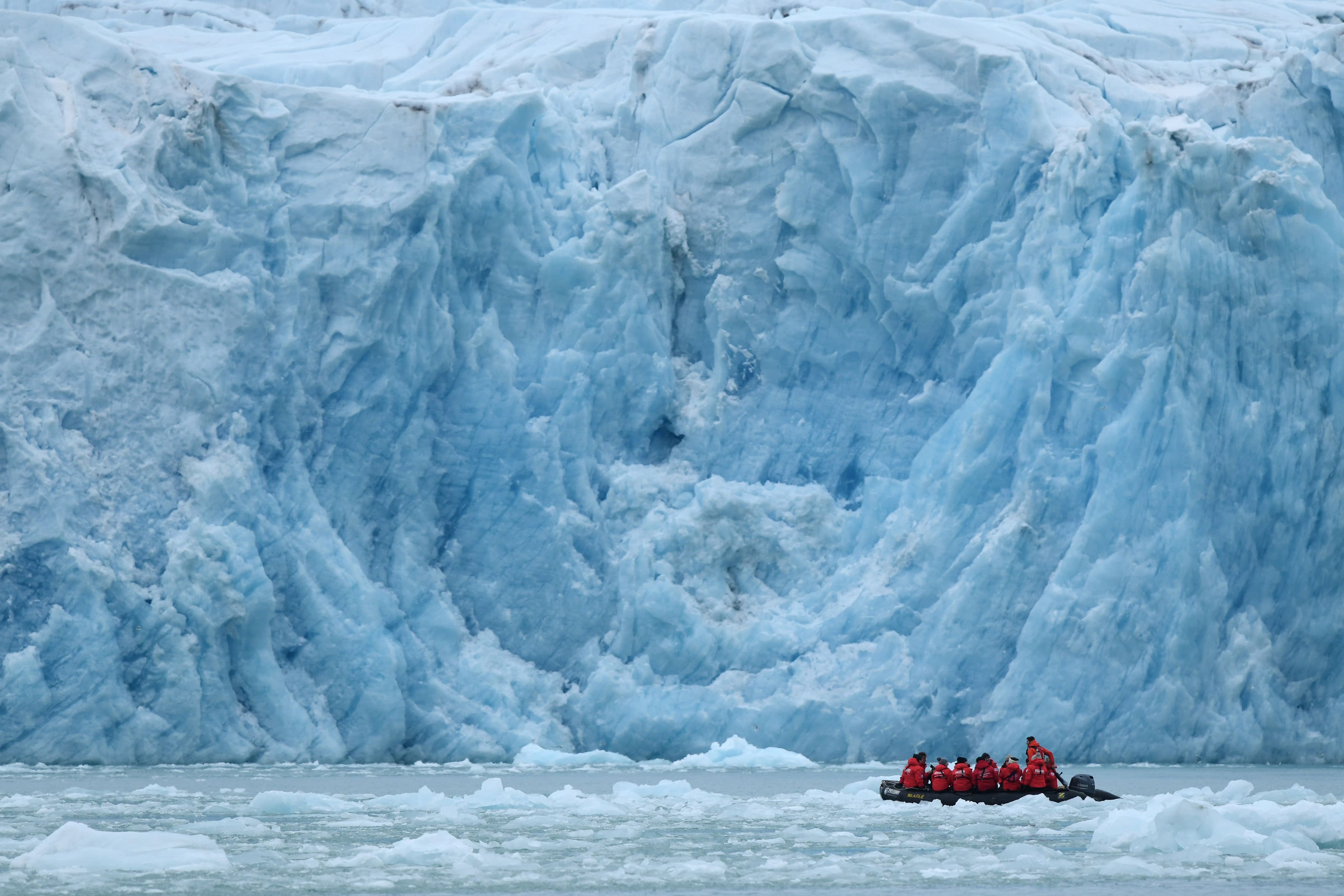 Exploring distant corners of Spitsbergen