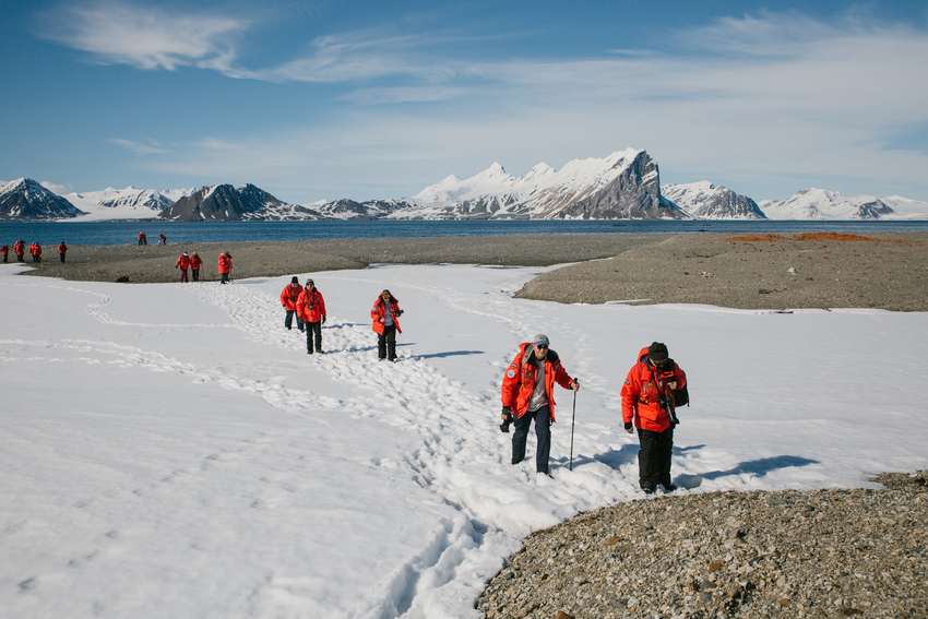 Expedition landings in Svalbard