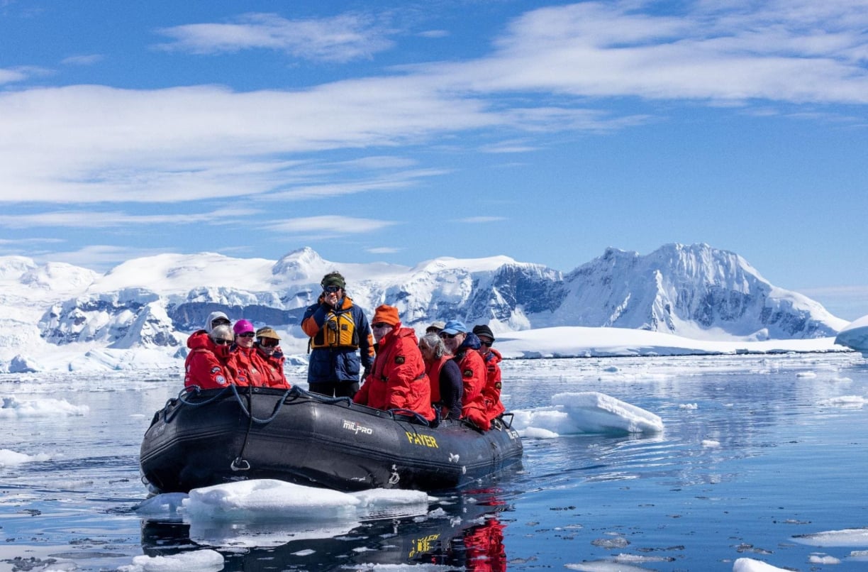 Life Onboard Life Onboard