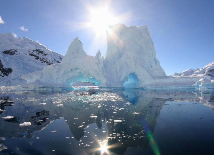 Antarctic scenery