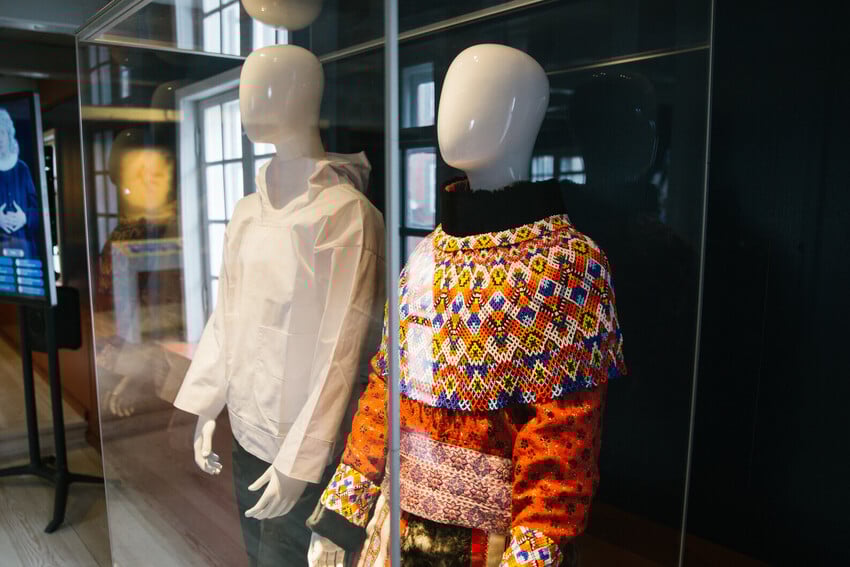  traditional Inuit skin