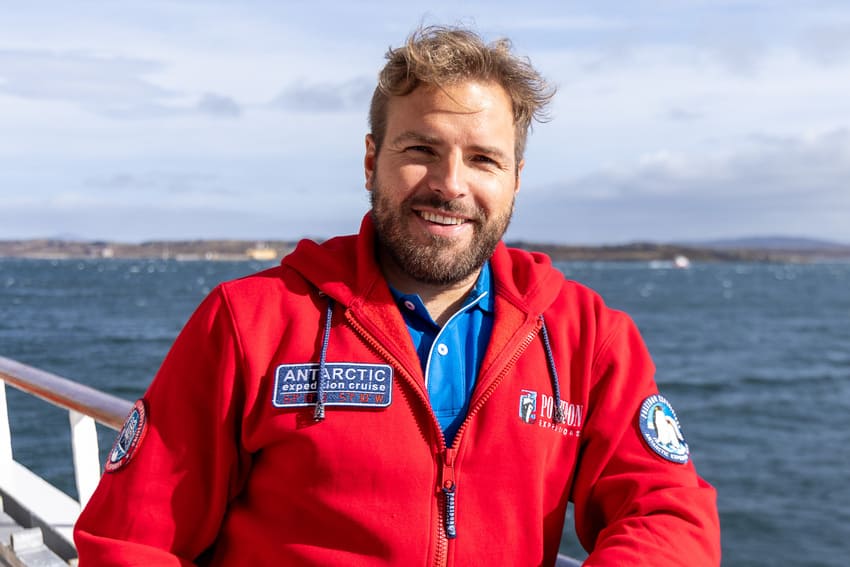 discover the magic of the polar regions like never before