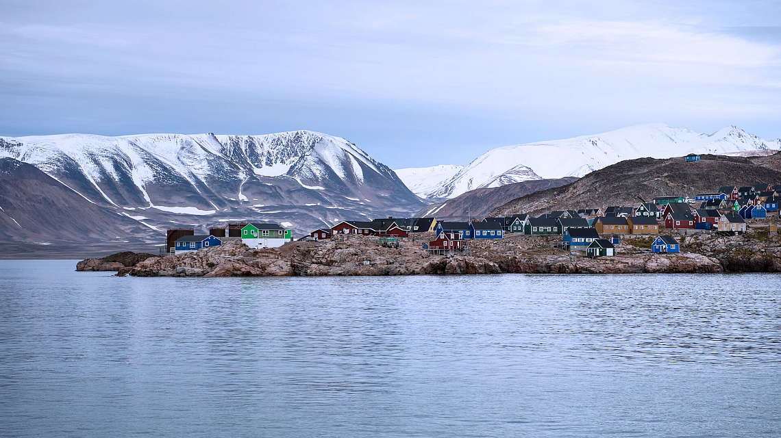 Spitsbergen, Greenland & Iceland view