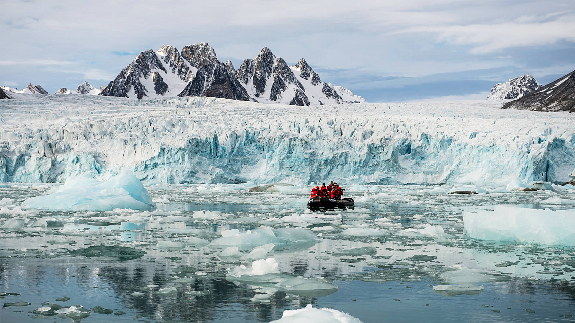 Spitsbergen, Greenland & Iceland view