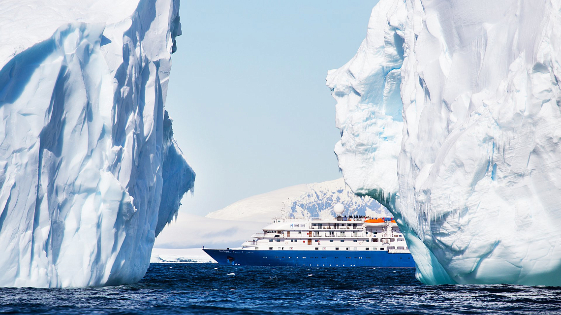 Antarctic Peninsula view